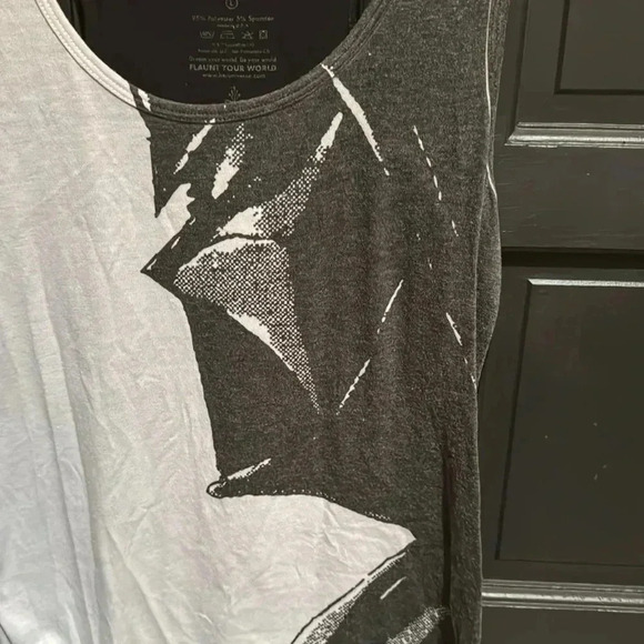 5/$25 Star Wars Her Universe Darth Vader Tank - Picture 2 of 4